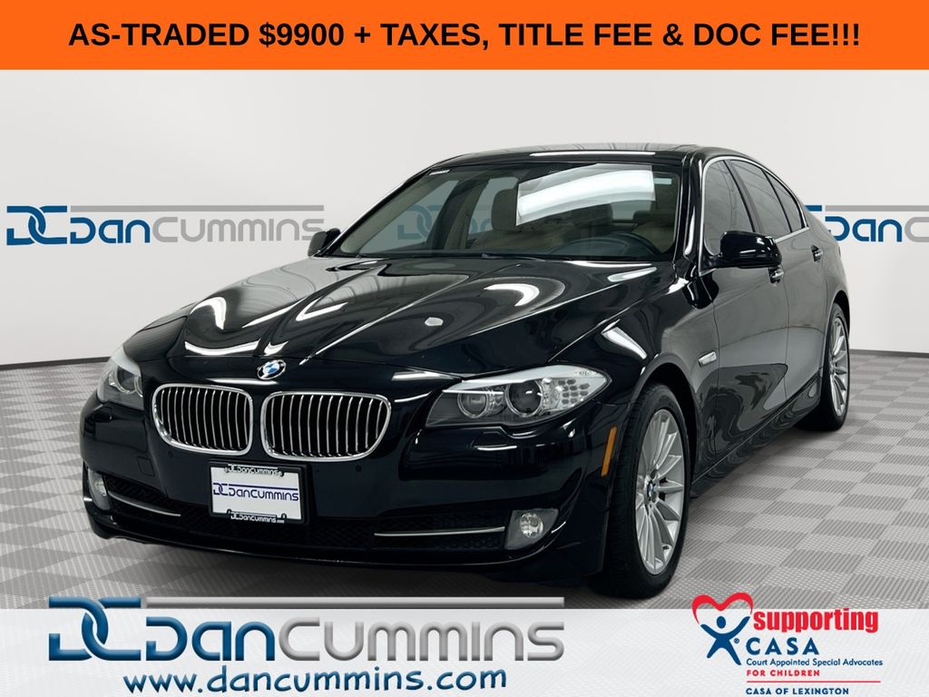 2012 BMW 5 Series 535i Sedan RWD