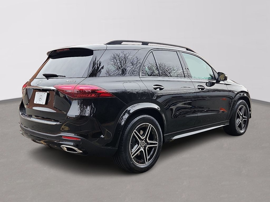 Thumbnail: 2026 Mercedes-Benz GLE - 3