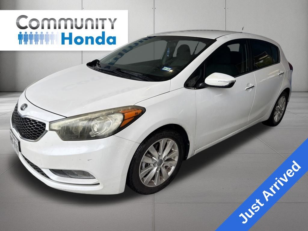 2015 Kia Forte5 EX White at Autostrade