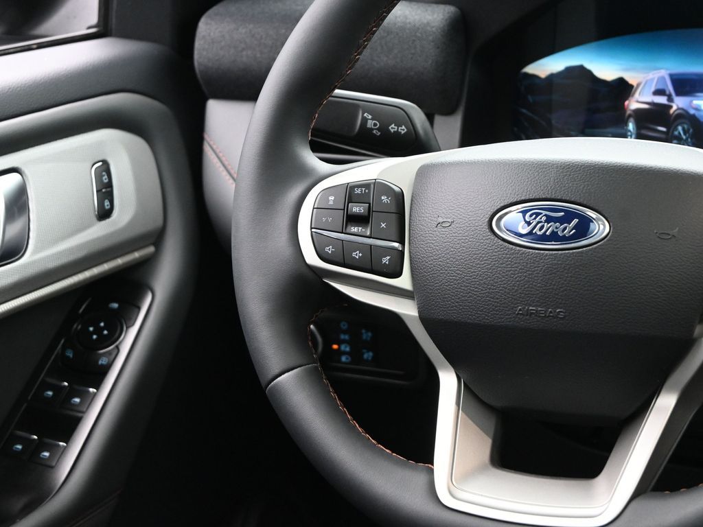 2026 Ford Explorer Active w/200A Pkg