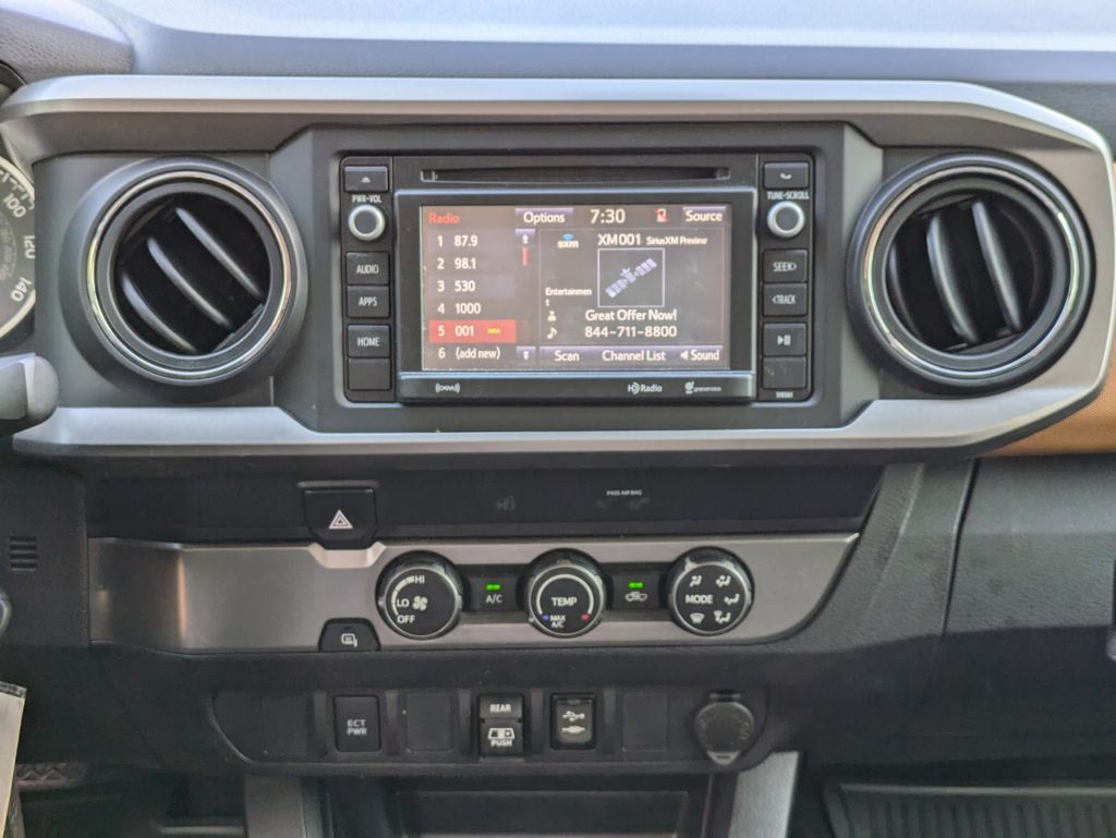 Used 2019 Toyota Tacoma Truck
