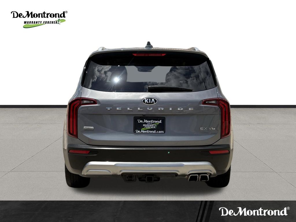 2020 Kia Telluride SX Silver at Bravo Nissan