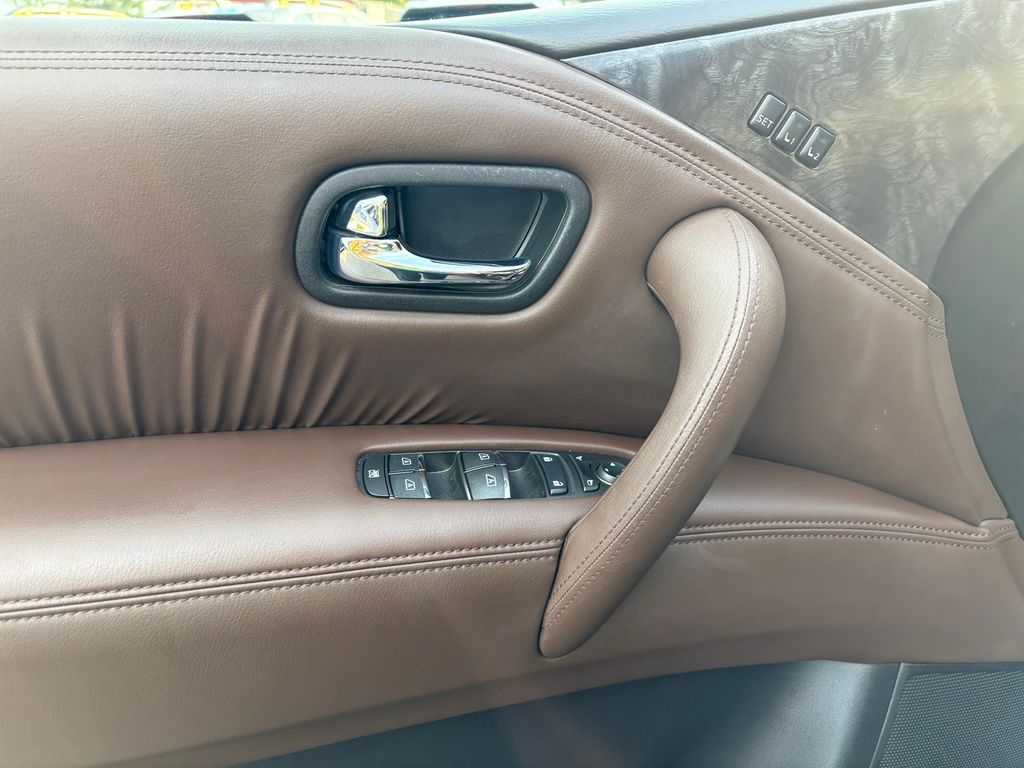 2024 Nissan Armada Platinum