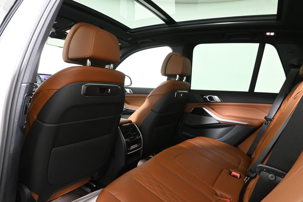 Thumbnail: 2026 BMW X5 - 28