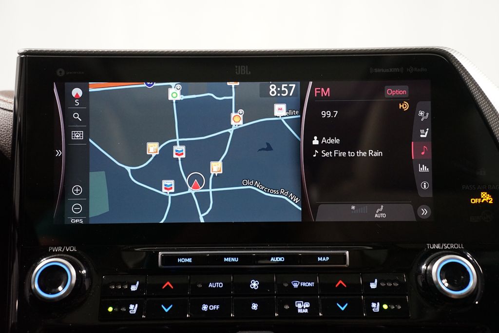 Thumbnail: 2020 Toyota Highlander - 17