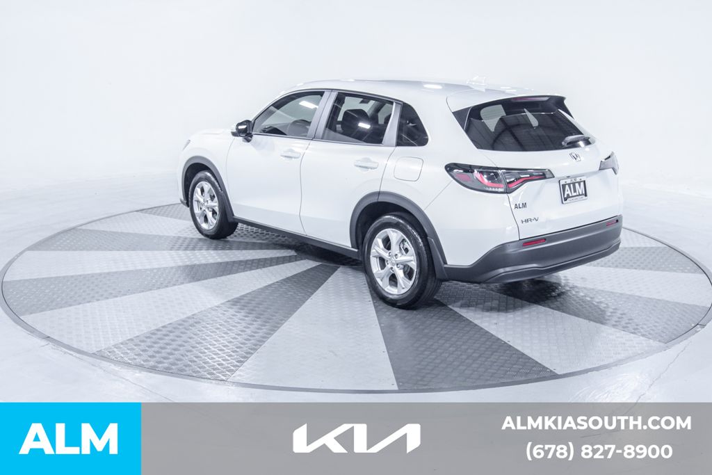2023 Honda HR-V LX photo 7