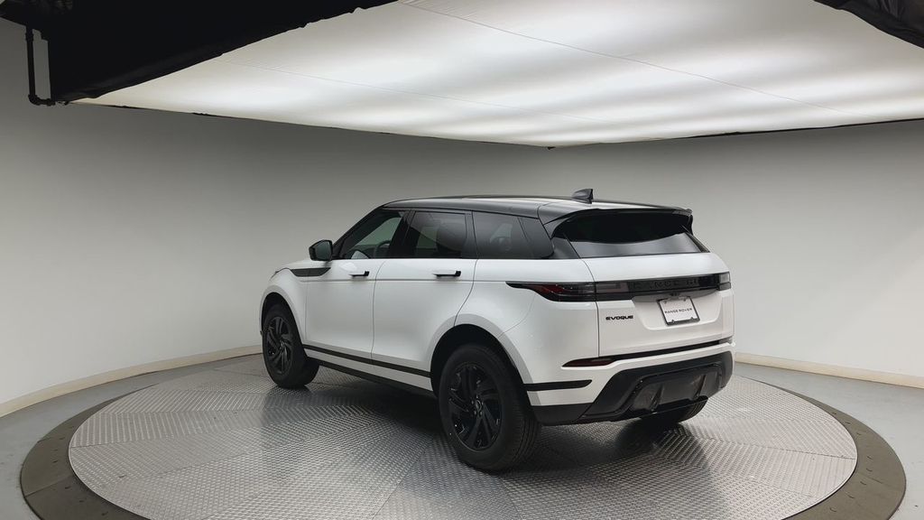 Thumbnail: 2026 Land Rover Range Rover Evoque - 4