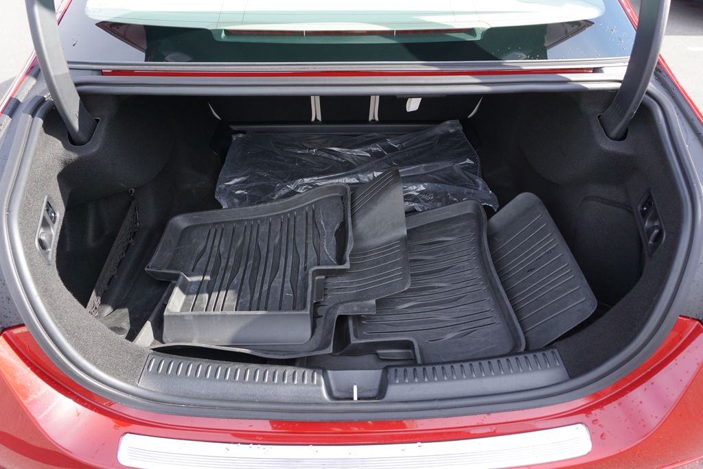 Thumbnail: 2025 Mercedes-Benz E-Class - 19