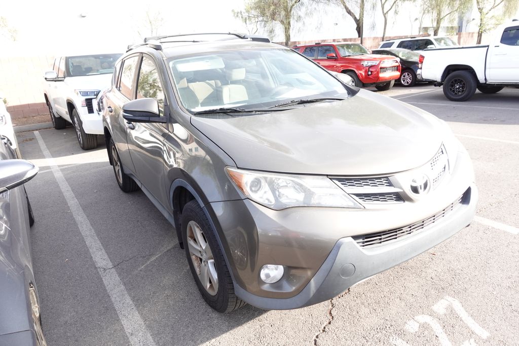 2013 Toyota RAV4 XLE