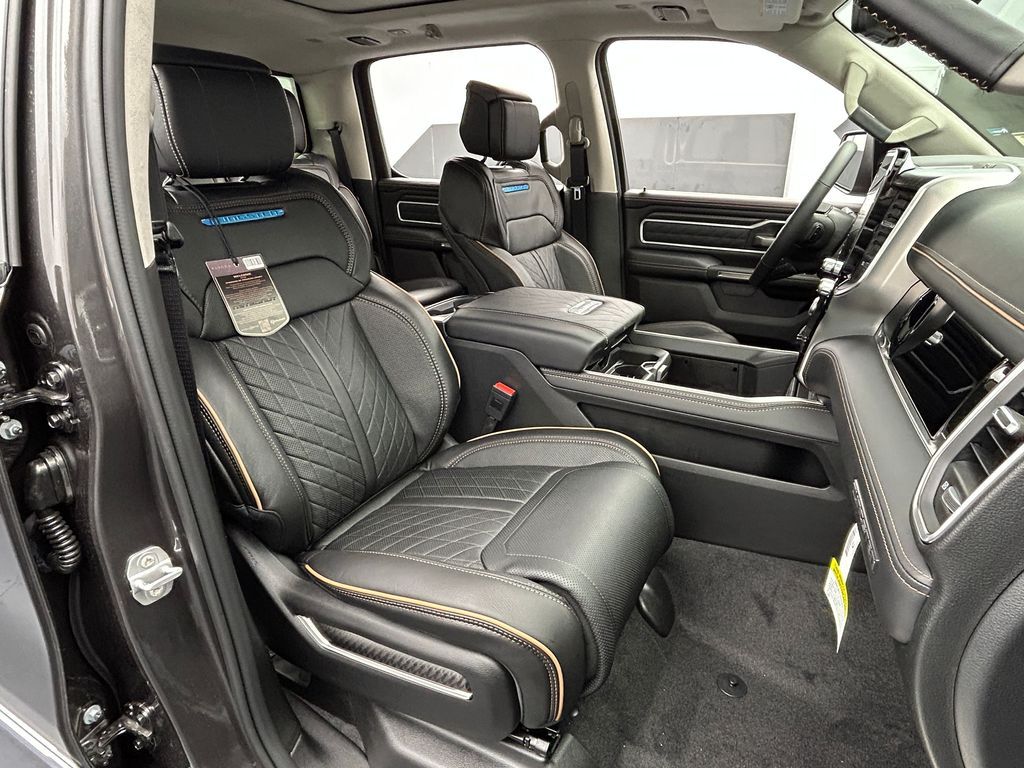 New 2026 Granite Crystal Metallic Clearcoat Ram Tungsten image 42