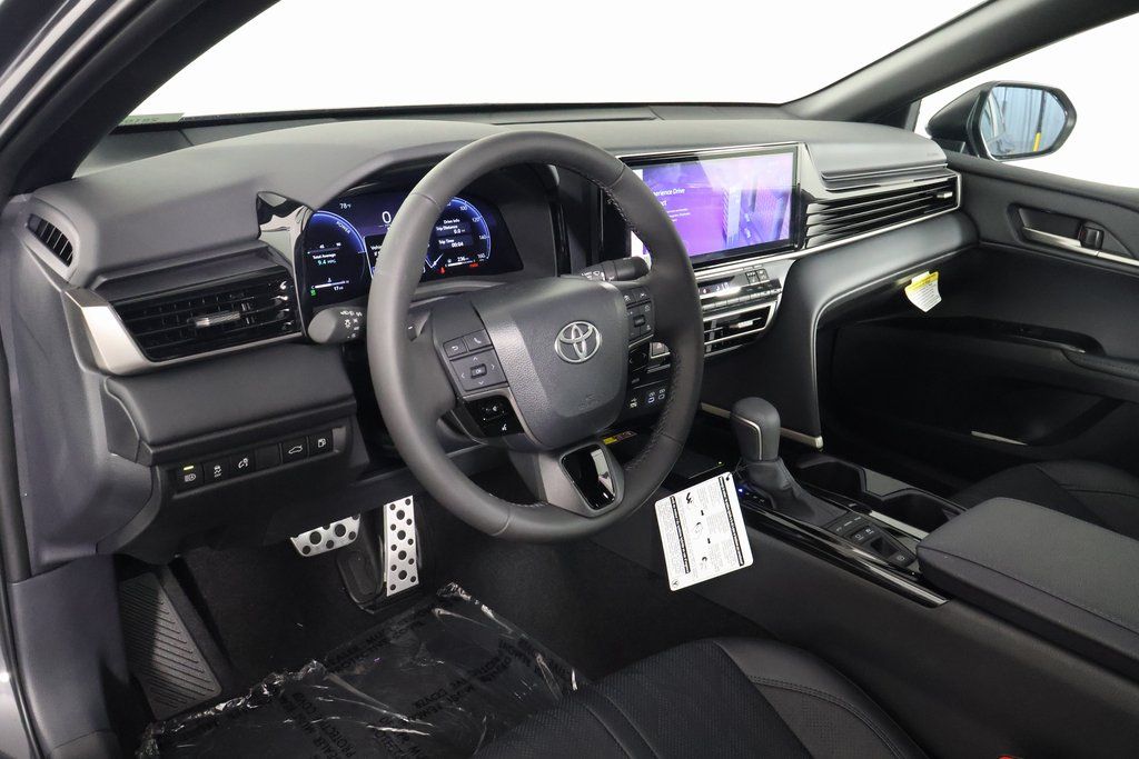 Thumbnail: 2025 Toyota Camry - 7