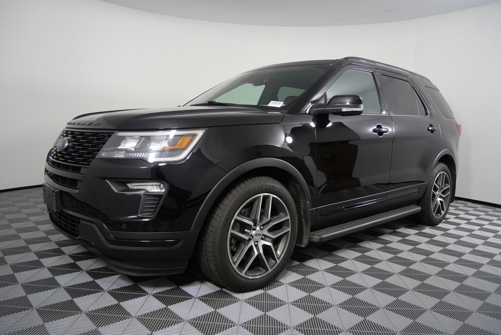 2018 Ford Explorer Sport 9