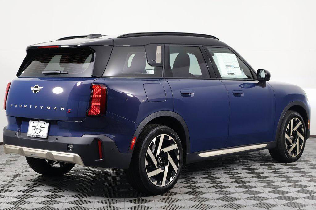 Thumbnail: 2025 MINI Cooper Countryman - 2