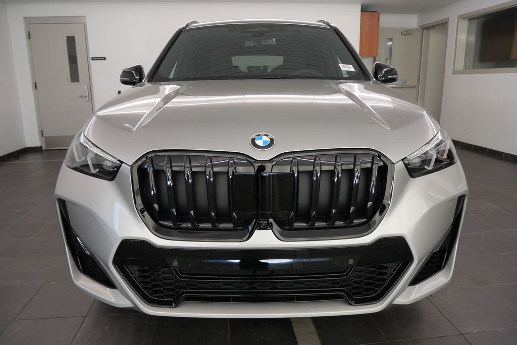 2024 BMW X1 xDrive28i 9