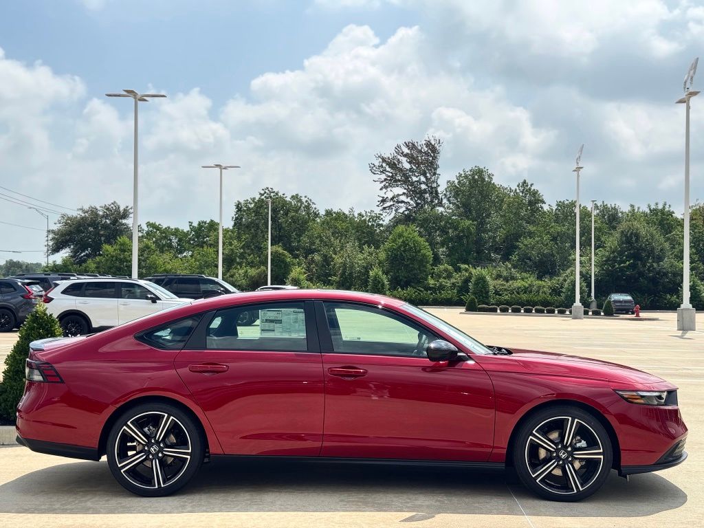 2026 Honda Accord Hybrid Sport - 11