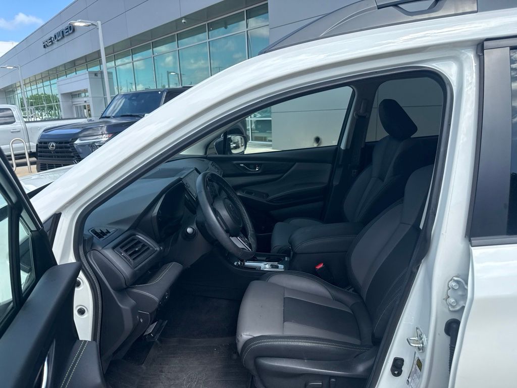 2024 Subaru Ascent Onyx Edition White at Big Star Chrysler Jeep Dodge Ram 