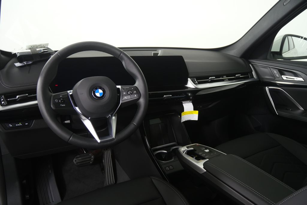 Thumbnail: 2026 BMW X1 - 17