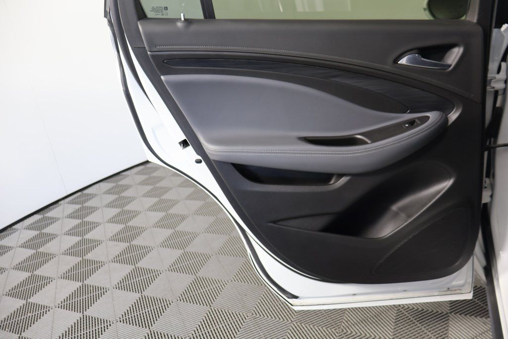 Thumbnail: 2019 Buick Envision - 13