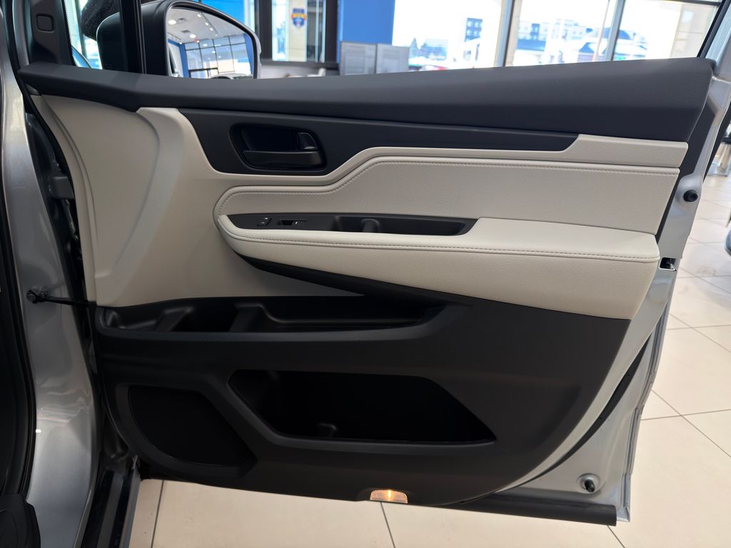 Thumbnail: 2026 Honda Odyssey - 28