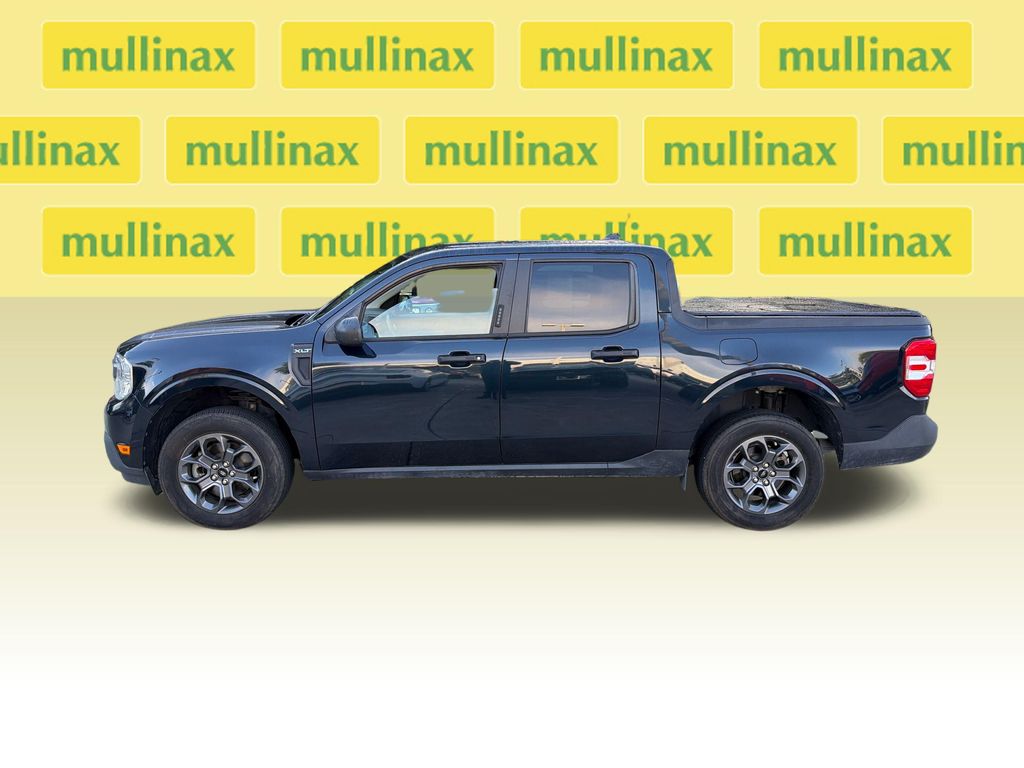 Certified Used 2022 Blue Ford XLT image 10