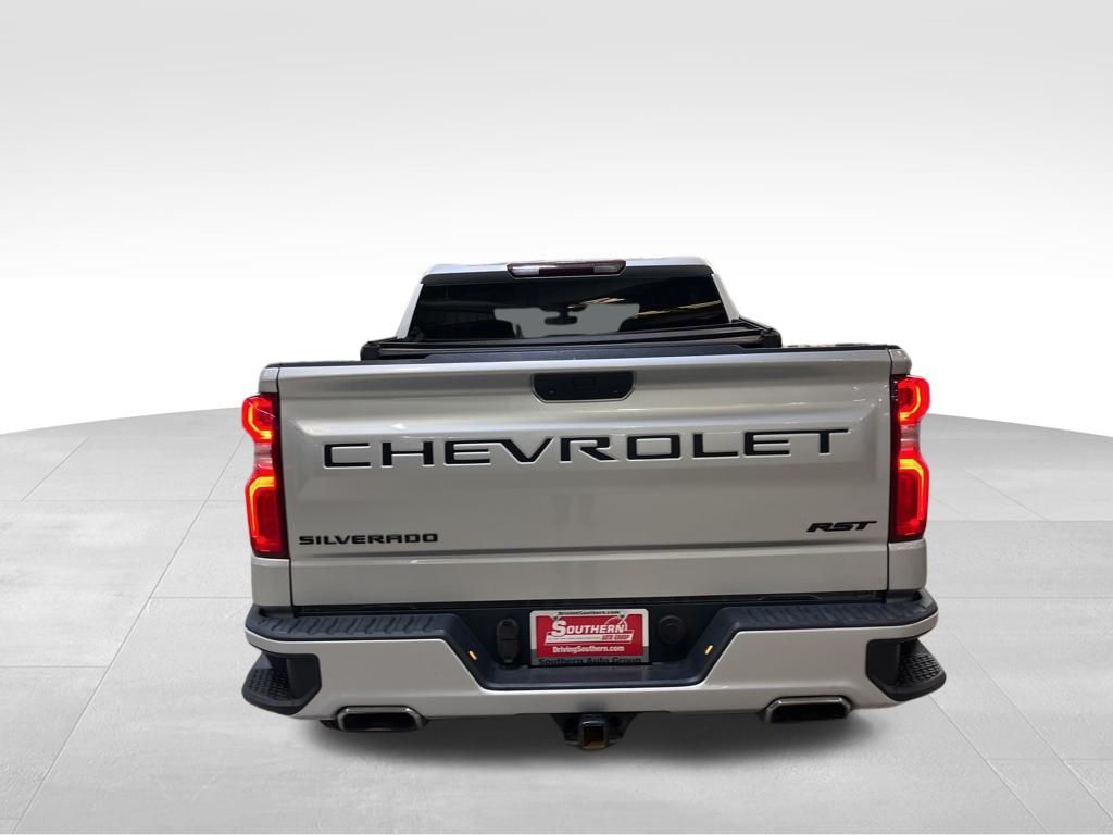 Used 2021 Silver Chevrolet RST image 4