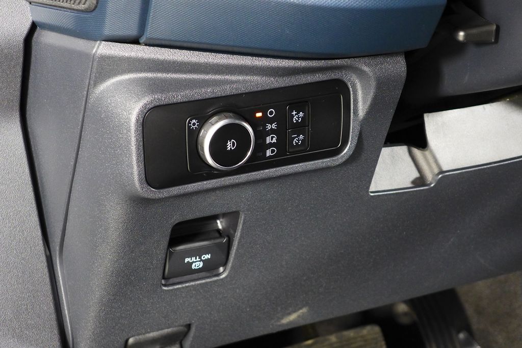 Thumbnail: 2023 Ford Bronco - 25