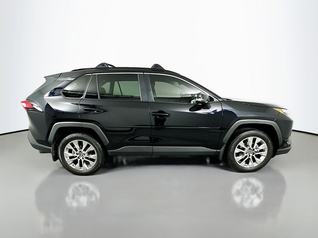 Thumbnail: 2025 Toyota RAV4 - 4