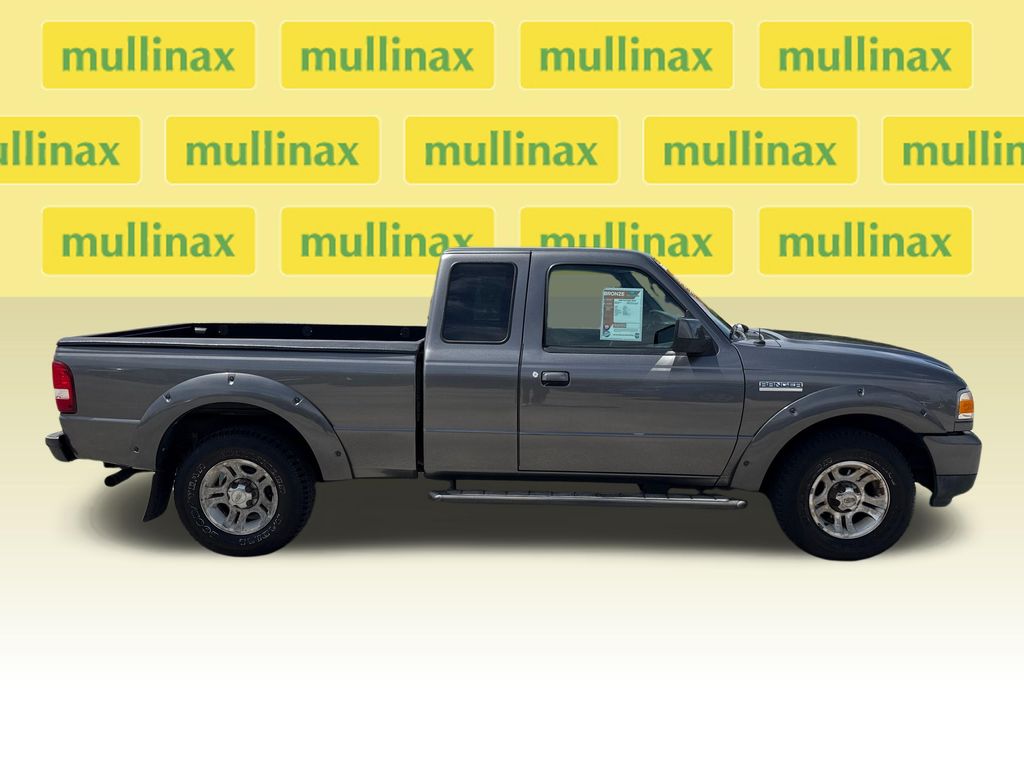 Used 2008  Ford Sport image 2
