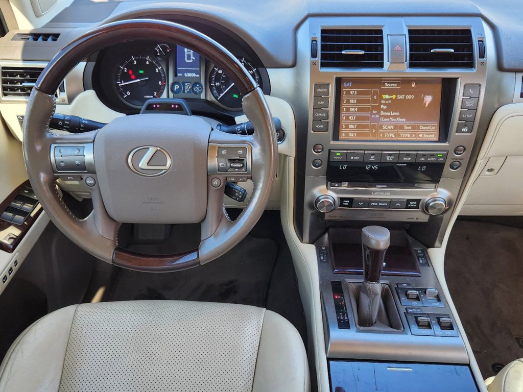 2018 Lexus GX 460 Luxury 28