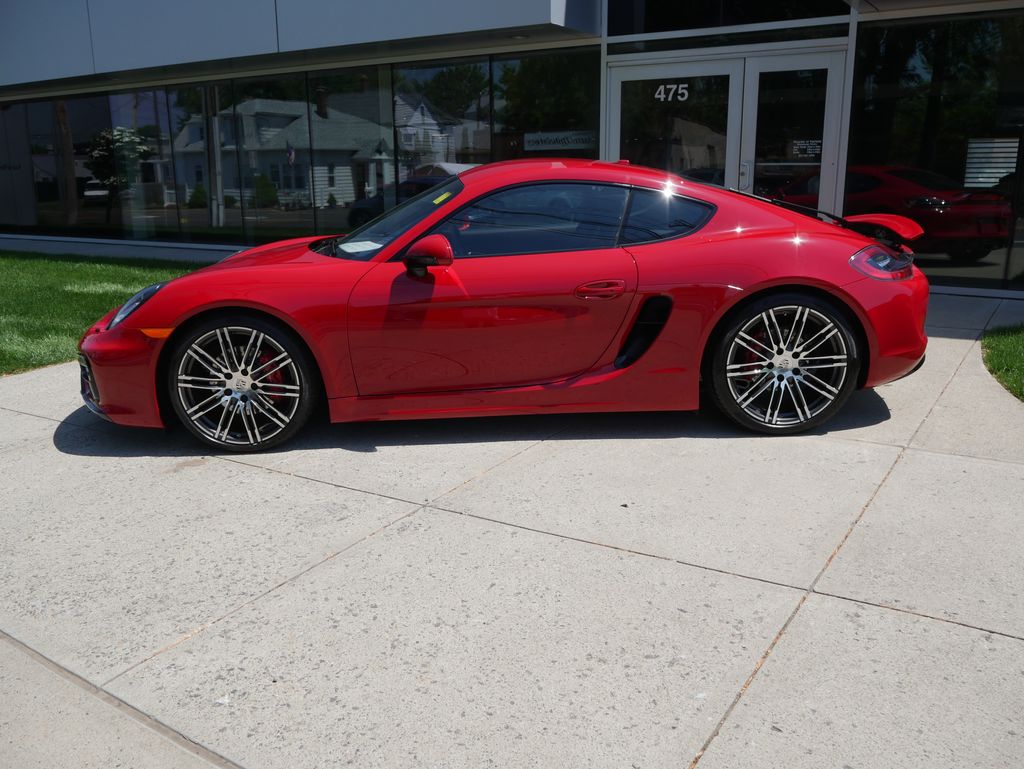 Thumbnail: 2016 Porsche Cayman - 2