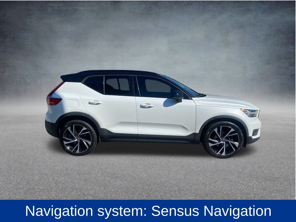 2019 Volvo XC40 R-Design - 4