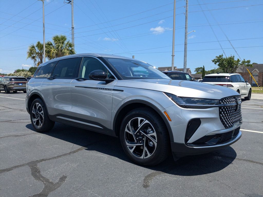 2025 Lincoln Nautilus Premiere