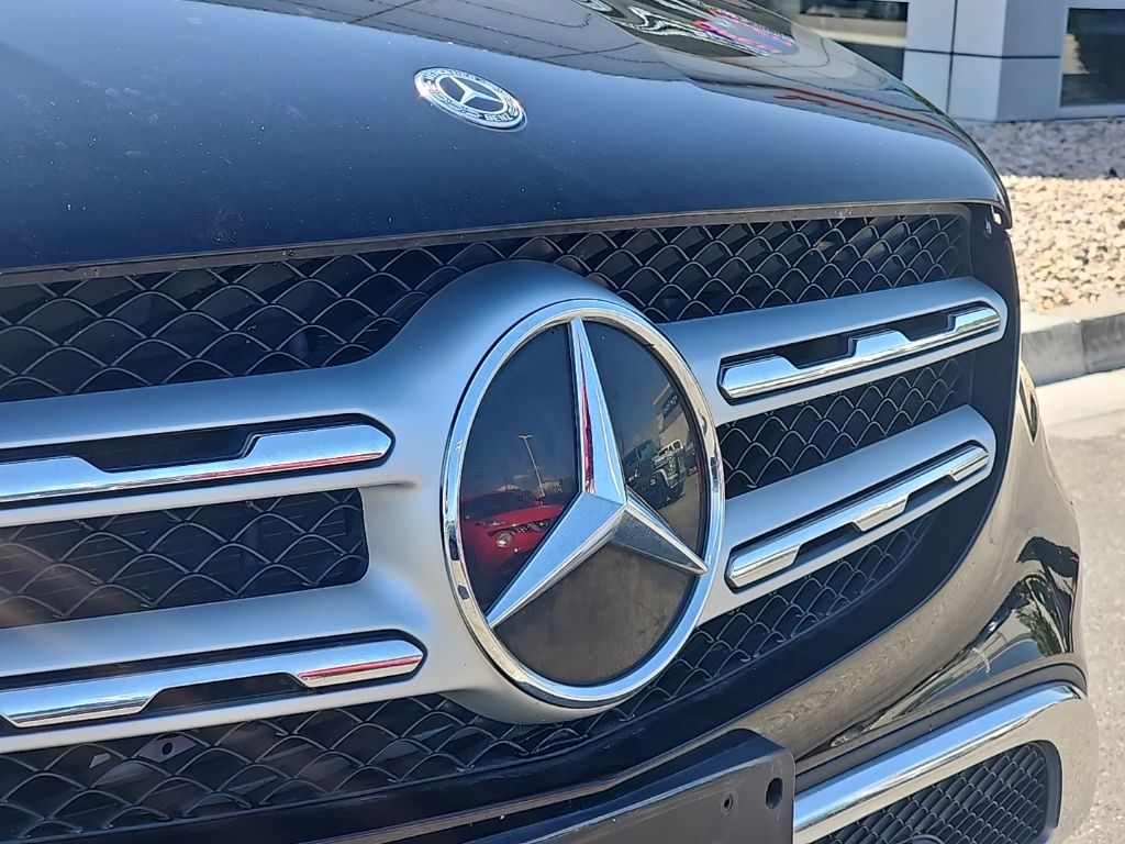 2020 Mercedes-Benz GLC GLC 300 31