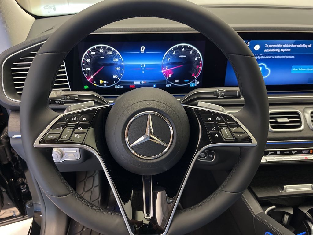 Thumbnail: 2026 Mercedes-Benz GLE - 13