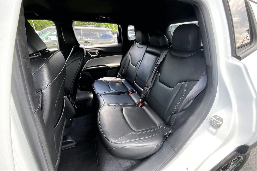 2025 Jeep Compass #20