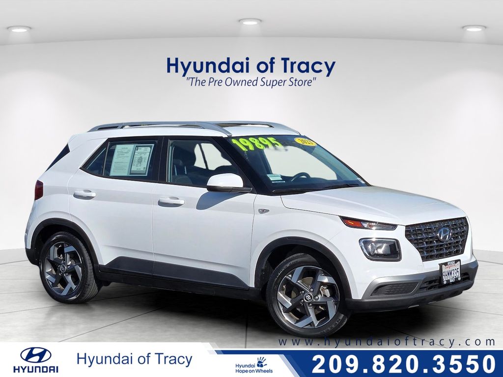Lunar White 2023 Hyundai Venue SUV / Crossover Front-Wheel Drive Continuously Variable Transmission