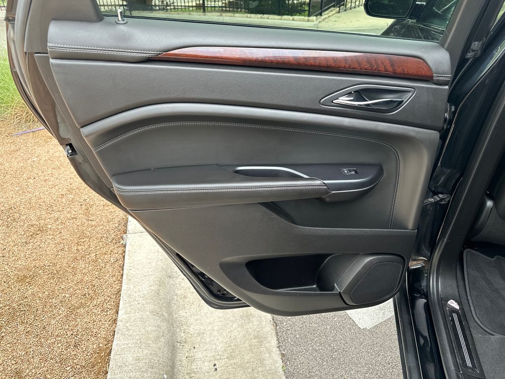 Used Car 2015 Cadillac Srx  Luxury For Sale Under $20,000 In Austin, Texas