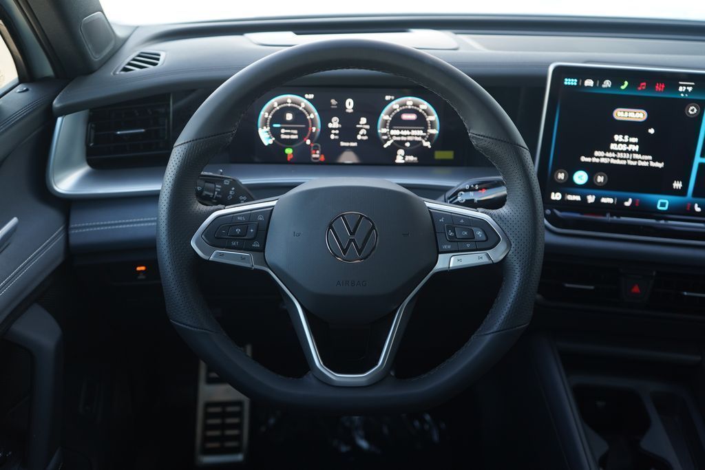 Thumbnail: 2026 Volkswagen Tiguan - 9