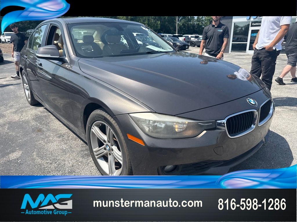 2015 BMW 3 Series 328i Sedan RWD