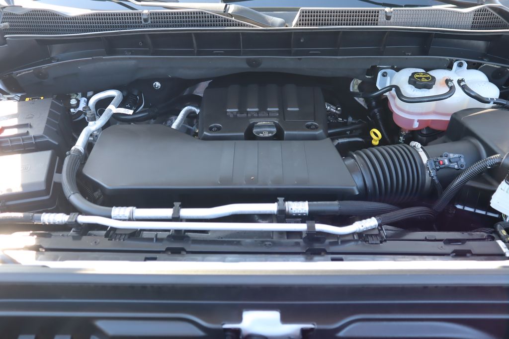 Thumbnail: 2025 GMC Sierra 1500 - 28