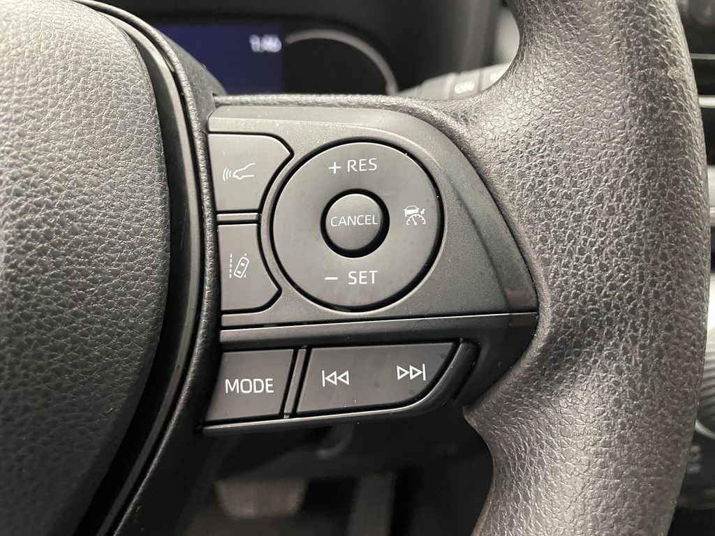 Thumbnail: 2024 Toyota RAV4 - 22