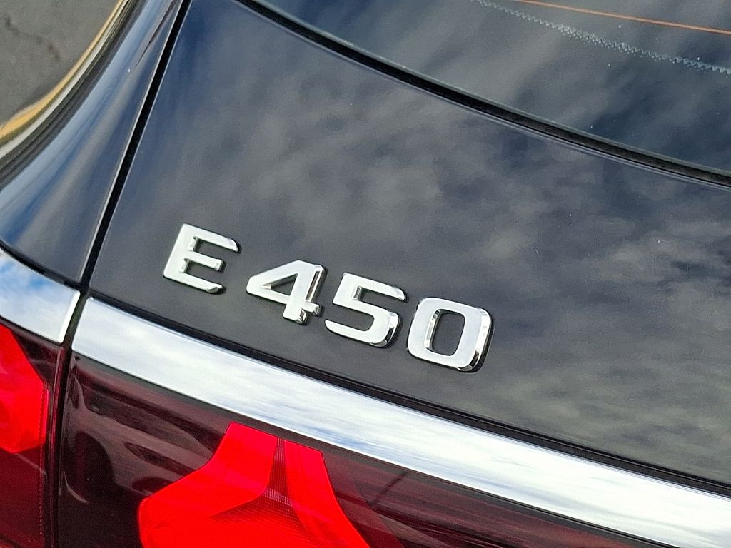 Thumbnail: 2025 Mercedes-Benz E-Class - 30