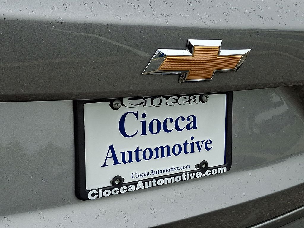 used 2025 Chevrolet Trax car, priced at $22,343