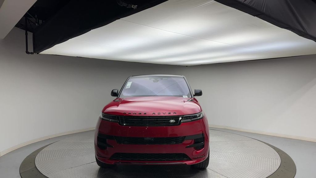 Thumbnail: 2023 Land Rover Range Rover Sport - 3