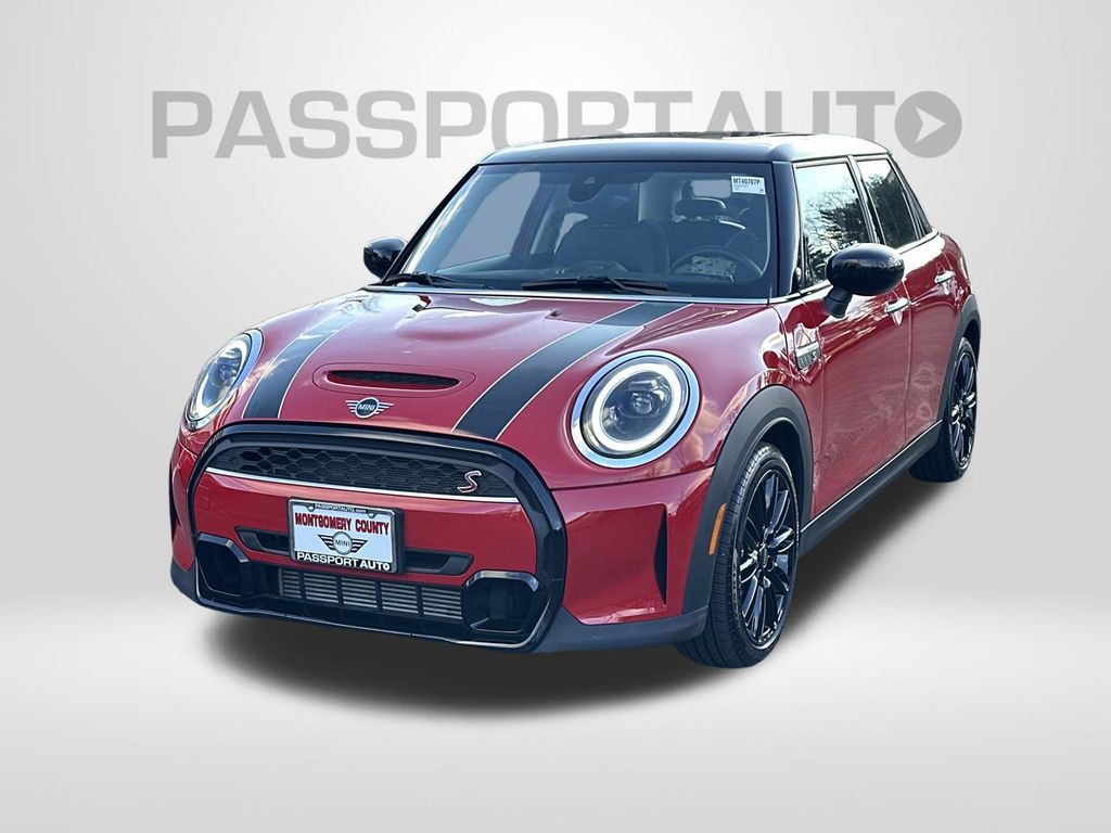 2023 MINI Cooper S 4-Door Hatchback FWD
