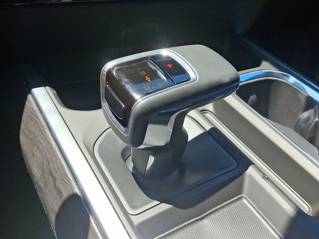 Thumbnail: 2025 Chevrolet Silverado 1500 - 7