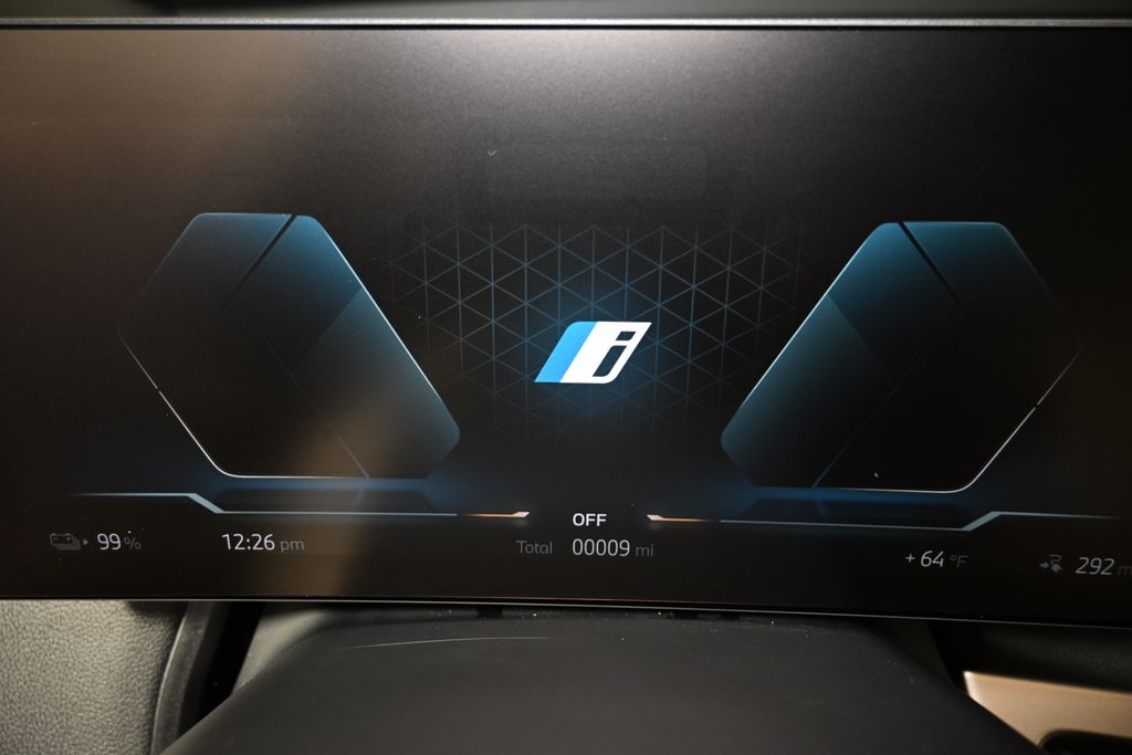 Thumbnail: 2026 BMW iX - 26