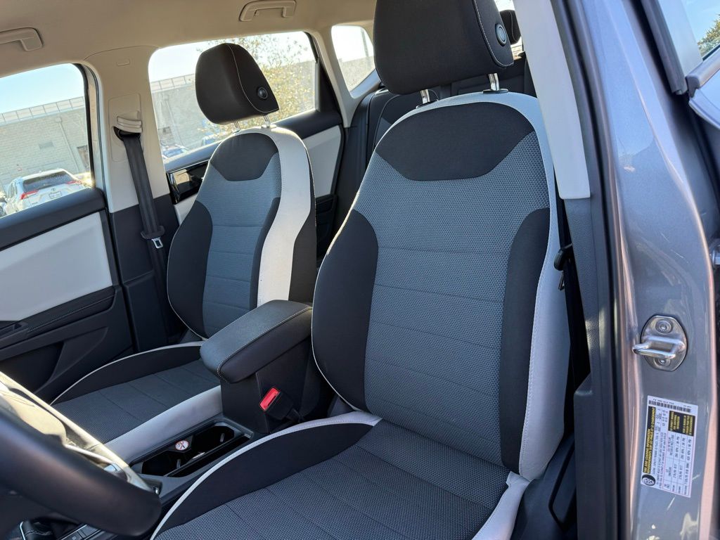 Thumbnail: 2025 Volkswagen Taos - 13