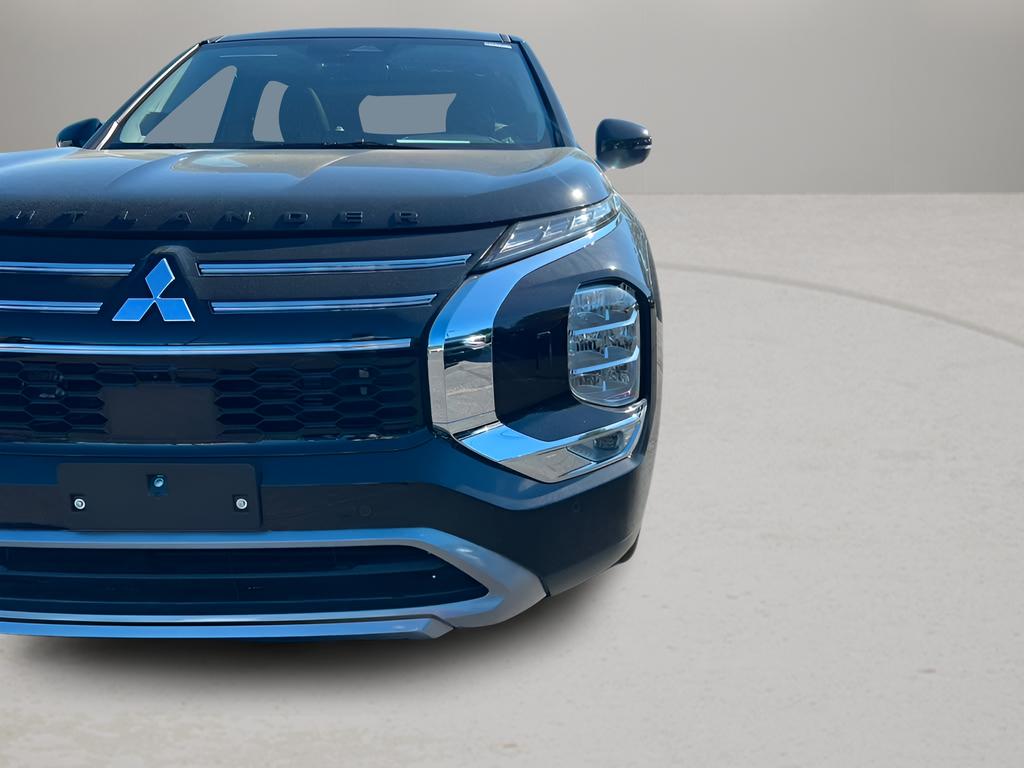 New 2026 Mitsubishi Outlander PHEV SUV