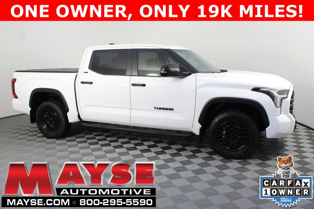 2025 Toyota Tundra SR5 CrewMax Cab 4WD